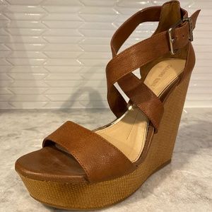 Gianni Bono Leather Platform Wedge